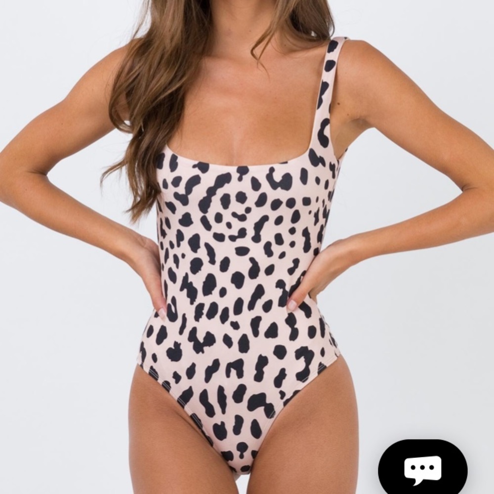 Princess Polly Anafi Leopard bodysuit